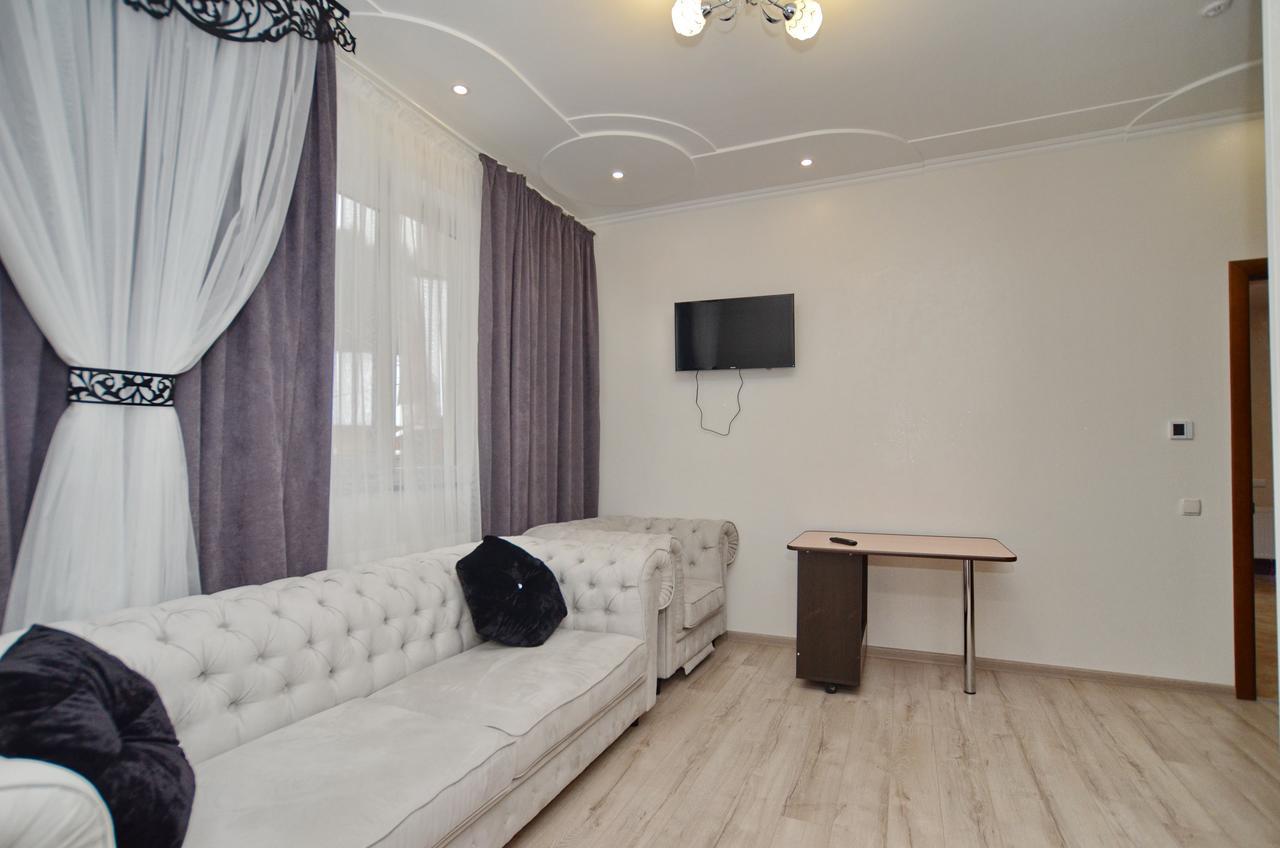 Apart-Hotel Orlan Mikulicsin Kültér fotó